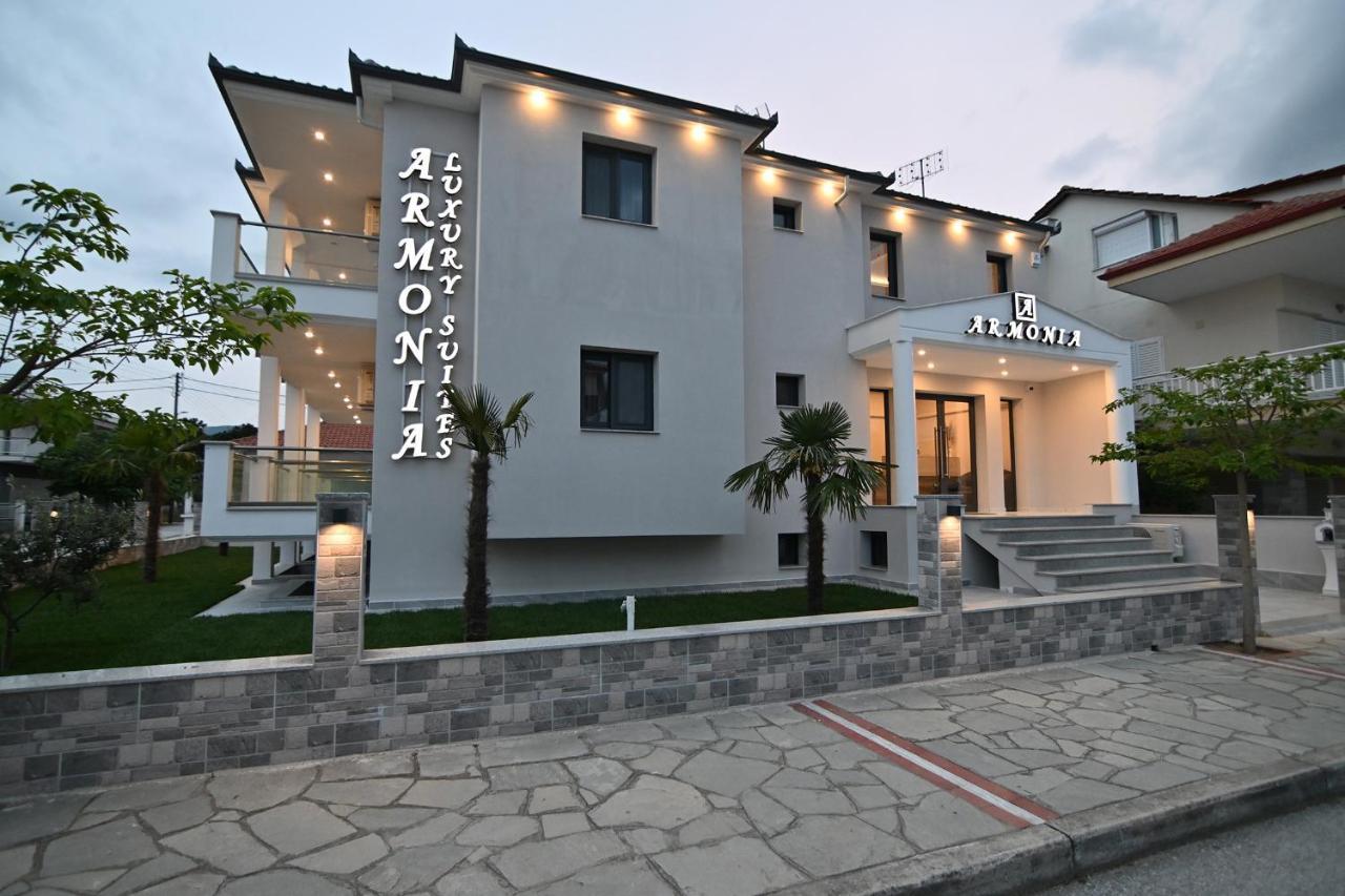 Armonia Luxury Suites เนอาวรัสนา ภายนอก รูปภาพ