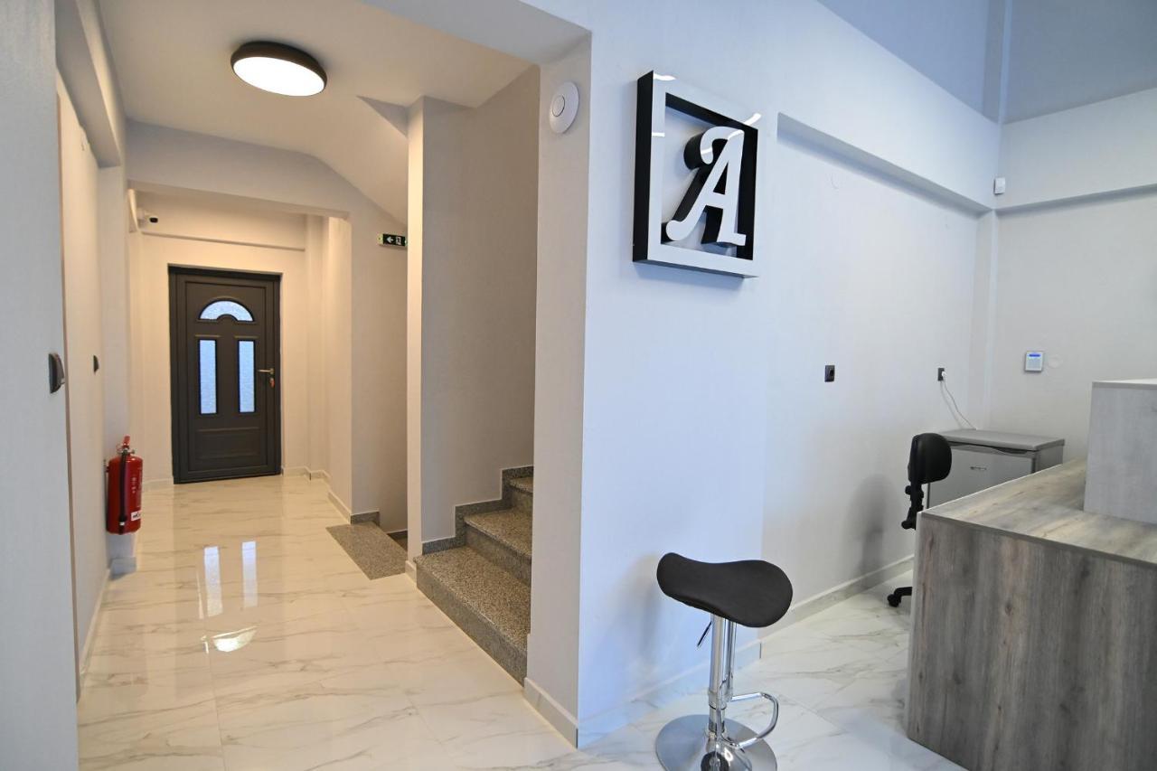 Armonia Luxury Suites เนอาวรัสนา ภายนอก รูปภาพ