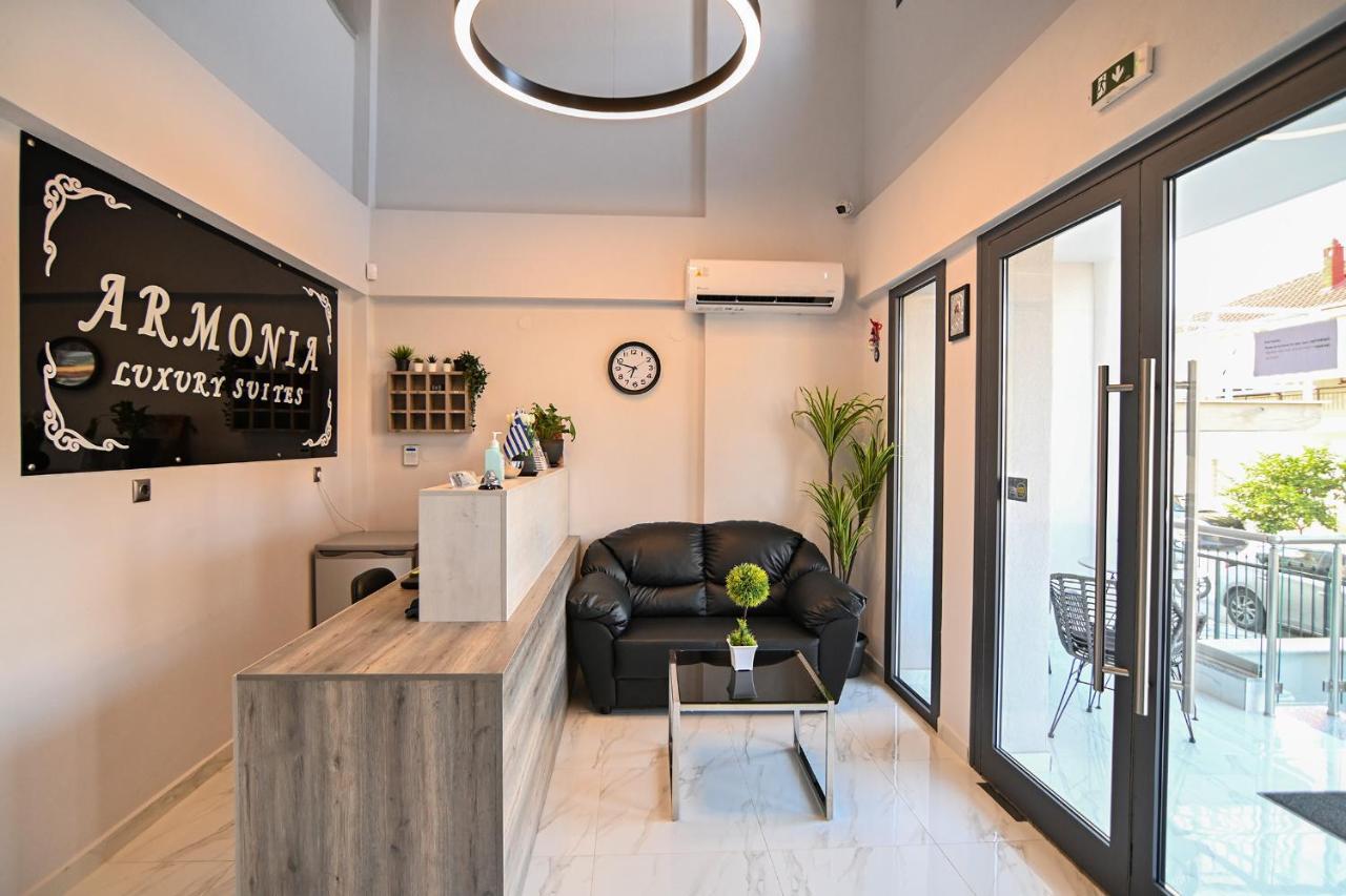 Armonia Luxury Suites เนอาวรัสนา ภายนอก รูปภาพ