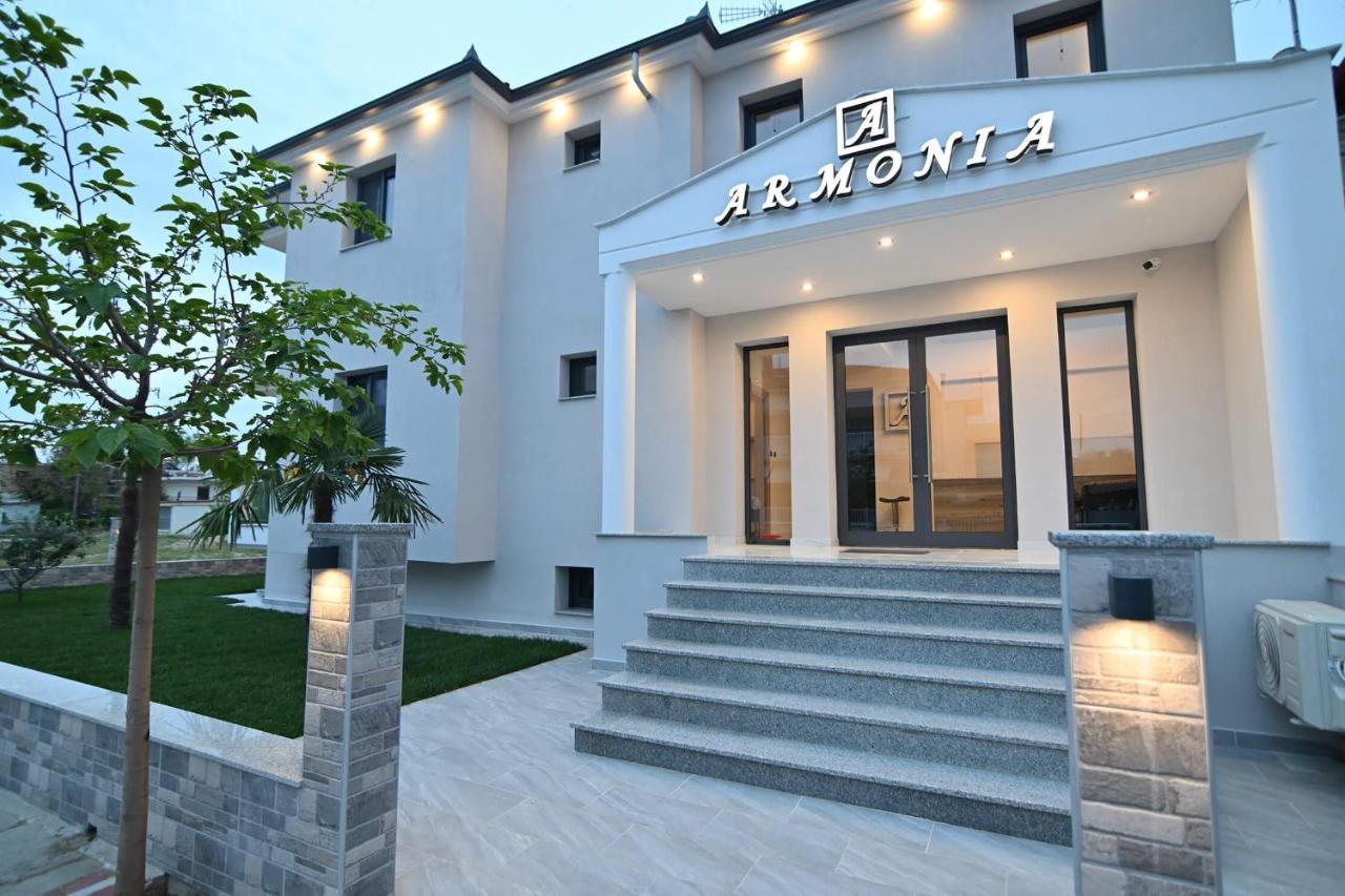 Armonia Luxury Suites เนอาวรัสนา ภายนอก รูปภาพ